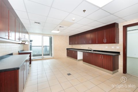 Apartamento en alquiler en Dubai Marina, Dubai, EAU 3 dormitorios, 360.5 m2 № 670104 - foto 6