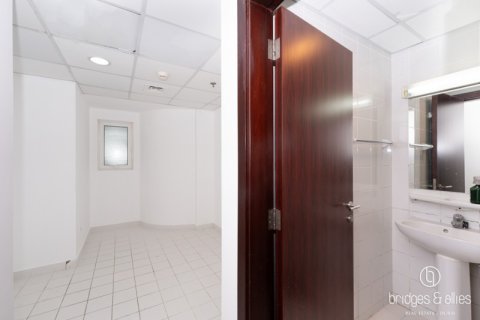 Apartamento en alquiler en Dubai Marina, Dubai, EAU 3 dormitorios, 360.5 m2 № 670104 - foto 17