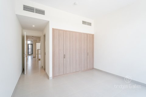 Vila u gradu Dubai, UAE 4 spavaće sobe, 251.9 m2 Br. 670099 - Slika 8