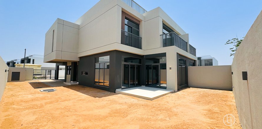 Vila u gradu Dubai, UAE 4 spavaće sobe, 251.9 m2 Br. 670099