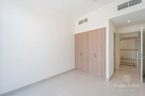 Vila u gradu Dubai, UAE 4 spavaće sobe, 251.9 m2 Br. 670099 - Slika 9