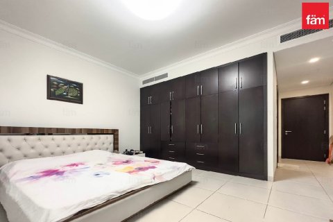 Villa in Al Barsha, Dubai, UAE 3 bedrooms, 332.7 sq.m. № 622108 - photo 12