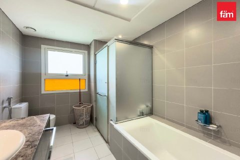 Villa in Al Barsha, Dubai, UAE 3 bedrooms, 332.7 sq.m. № 622108 - photo 6
