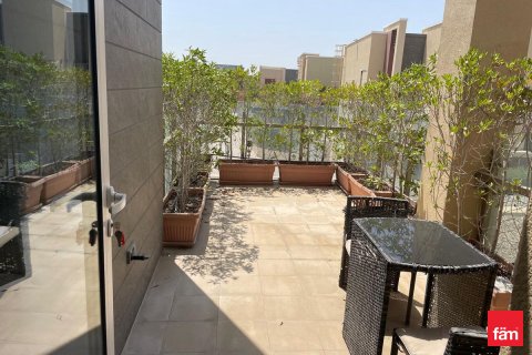 Villa in Al Barsha, Dubai, UAE 3 bedrooms, 332.7 sq.m. № 622108 - photo 4