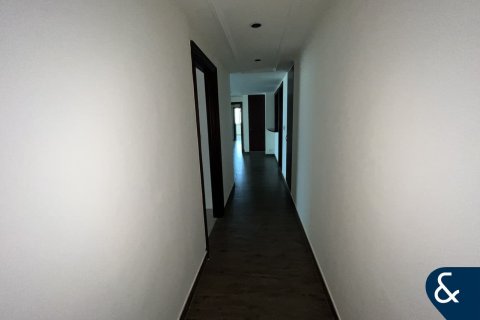 Снять в аренду квартиру в Дубай Марина, Дубай, ОАЭ 4 спальни, 270м2, № 698187 - фото 8