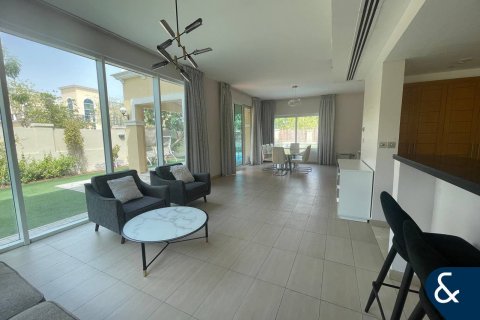 Jumeirah Park、Dubai、UAE にあるヴィラの賃貸物件 4ベッドルーム、641 m2、No698189 - 写真 5