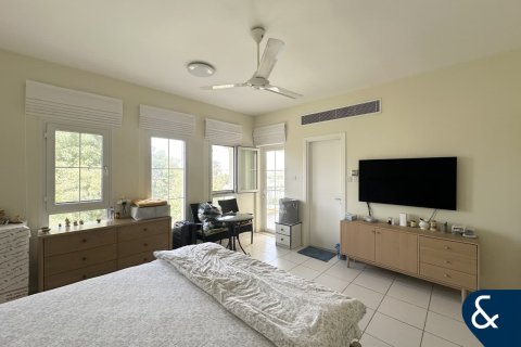 Villa para arrendamento em The Springs, Dubai, EAU 3 quartos, 228 m2 № 698185 - foto 11