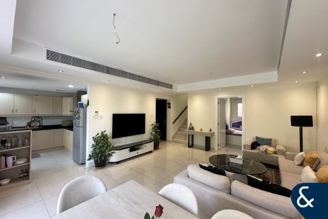 Villa para arrendamento em The Springs, Dubai, EAU 3 quartos, 228 m2 № 698185 - foto 8