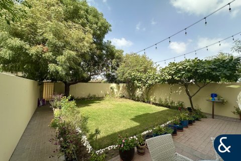 Villa para arrendamento em The Springs, Dubai, EAU 3 quartos, 228 m2 № 698185 - foto 2