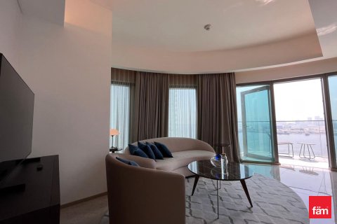 Apartmen di Dubai, UAE 2 bilik tidur, 101.7 meter persegi № 710254 - foto 4
