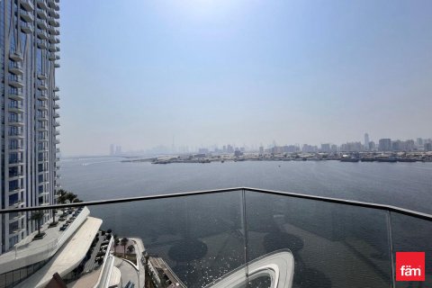 Apartmen di Dubai, UAE 2 bilik tidur, 101.7 meter persegi № 710254 - foto 2