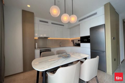 Apartmen di Dubai, UAE 2 bilik tidur, 101.7 meter persegi № 710254 - foto 16