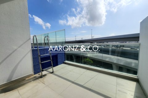 Apartament de închiriat în Al Furjan, Dubai, EAU 3 dormitoare, 150 mp. №699364 - poză 13