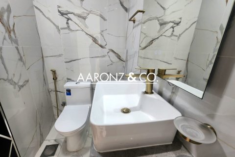 Apartament de închiriat în Al Furjan, Dubai, EAU 3 dormitoare, 150 mp. №699364 - poză 12