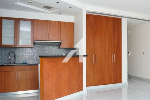 Apartment in DIFC, Dubai, UAE 1 room, 73.7 sq.m. № 645524 - photo 5