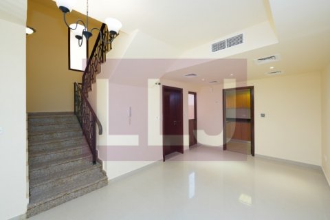 Villa sa Hydra Village, Abu Dhabi, UAE 3 silid-tulugan, 175 sq.m. № 571356 - larawan 9
