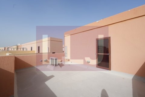 Villa sa Hydra Village, Abu Dhabi, UAE 3 silid-tulugan, 175 sq.m. № 571356 - larawan 7