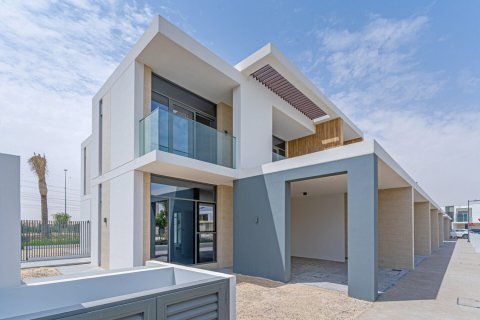 Villa para arrendamento em Arabian Ranches 3, Dubai, EAU 4 quartos, 234 m2 № 722794 - foto 1