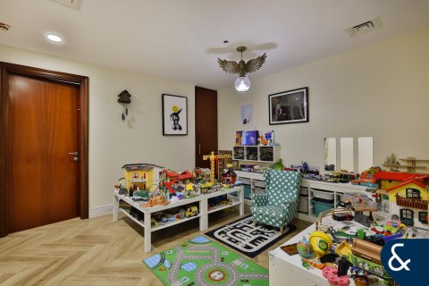 Appartamento in vendita a Dubai Marina, Dubai, EAU 3 camere da letto, 216 mq. № 667606 - foto 11