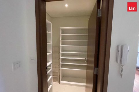 Huoneisto City Walk, Dubai, Arabiemiraatit 2 makuuhuonetta, 161.7 m2 № 766008 - kuva 17