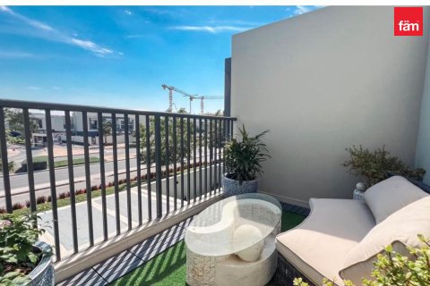 Řadový dům v Dubai, SAE 2 ložnice, 129.8 m² Č.: 766005 - fotografie 2