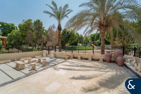 Vilë në Motor City, Dubai, Emiratet e Bashkuara Arabe 5 dhoma gjumi, 458 m2. № 667050 - Foto 20