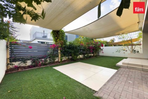 Vila v Dubai Hills Estate, SAE 4 spálne, 266.7 m2 č. 679915 - Fotografia 2