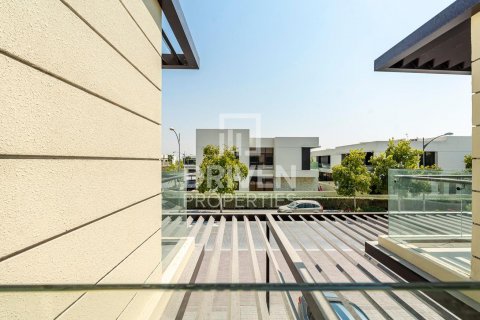 טאונהאוס להשכרה ב DAMAC Hills (Akoya by DAMAC), Dubai, איחוד האמירויות  4 חדרי שינה, 180 מ"ר, מספר 603226 - תמונה 12
