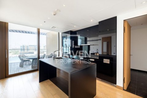 Apartament në Jumeirah, Dubai, Emiratet e Bashkuara Arabe 3 dhoma gjumi, 243 m2. № 603222 - Foto 18