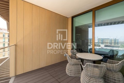 Apartament në Jumeirah, Dubai, Emiratet e Bashkuara Arabe 3 dhoma gjumi, 243 m2. № 603222 - Foto 28
