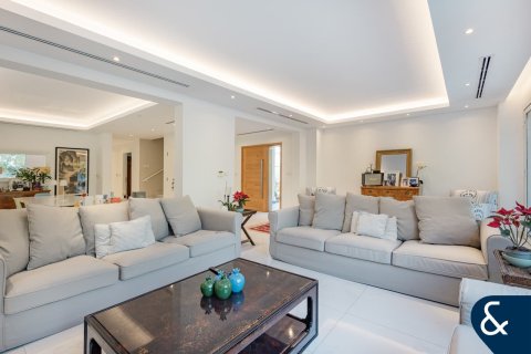 Vilă de vânzare în The Lakes, Dubai, EAU 3 dormitoare, 351 mp.  №688696 - poză 3