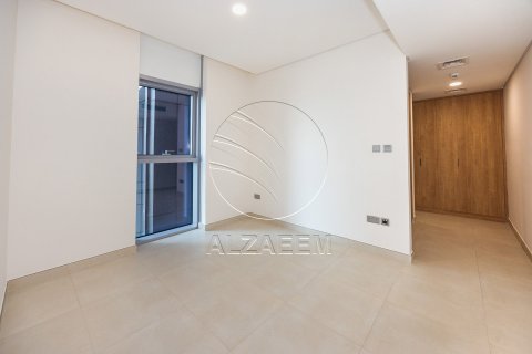 Apartment til leje i Abu Dhabi, UAE 3 soveværelser № 700639 - foto 7