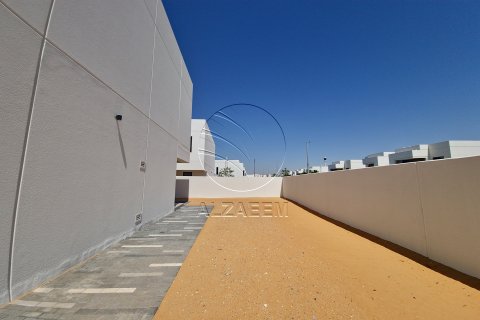 טאונהאוס להשכרה ב Yas Island, Abu Dhabi, איחוד האמירויות  3 חדרי שינה, 203 מ"ר, מספר 700636 - תמונה 7