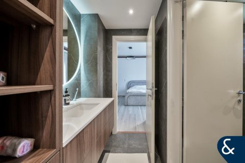 Villa zum Verkauf in Meadows, Dubai, VAE 5 Schlafzimmer, 371 m2 Nr. 667691 - Foto 17