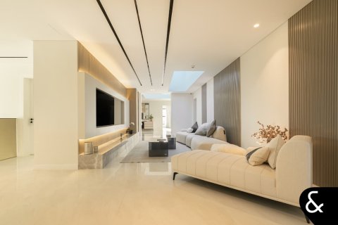 Villa para venda em Arabian Ranches, Dubai, EAU 7 quartos, 1555 m2 № 667687 - foto 7