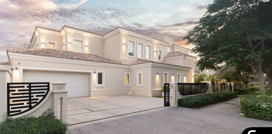 Vila u gradu Arabian Ranches, Dubai, UAE 7 spavaće sobe, 1555 m2 Br. 667687