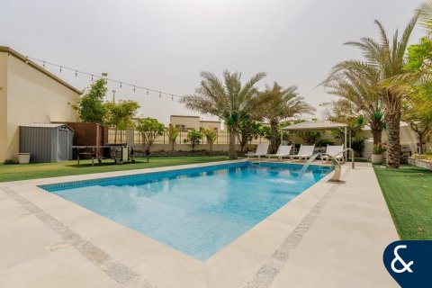 Vila v Jumeirah Park, Dubai, SAE 3 ložnice, 285 m² Č.: 667706 - fotografie 2