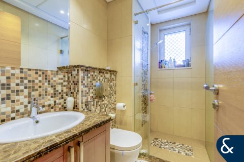 Vila v Jumeirah Park, Dubai, SAE 3 ložnice, 285 m² Č.: 667706 - fotografie 23