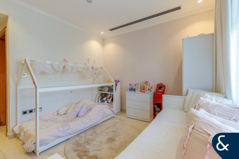 Vila v Jumeirah Park, Dubai, SAE 3 ložnice, 285 m² Č.: 667706 - fotografie 20