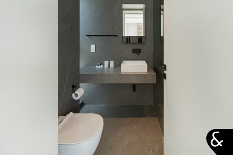 Huvila Jumeirah, Dubai, Arabiemiraatit 5 makuuhuonetta, 836 m2 № 666975 - kuva 12