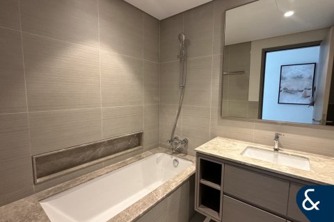 Apartment til salg i Downtown Dubai (Downtown Burj Dubai), Dubai, UAE 4 soveværelser, 218 kvm № 666974 - foto 7