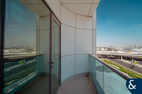 Apartament në Business Bay, Dubai, Emiratet e Bashkuara Arabe 2 dhoma gjumi, 105 m2. № 666978 - Foto 13