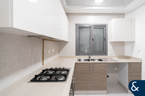 Apartament në Business Bay, Dubai, Emiratet e Bashkuara Arabe 2 dhoma gjumi, 105 m2. № 666978 - Foto 5