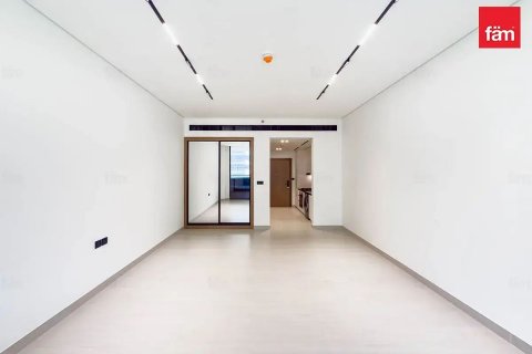 Apartment in Business Bay, Dubai, UAE 51 sq.m. № 511684 - photo 2
