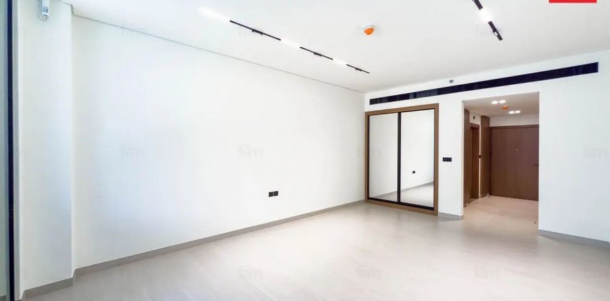 Apartment in Business Bay, Dubai, UAE 51 sq.m. № 511684