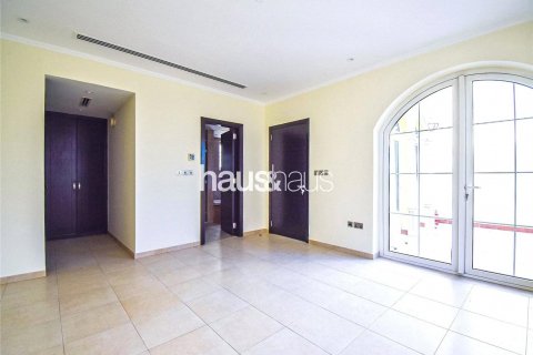 Vila v Jumeirah Park, Dubai, SAE 3 ložnice, 285 m² Č.: 625410 - fotografie 8