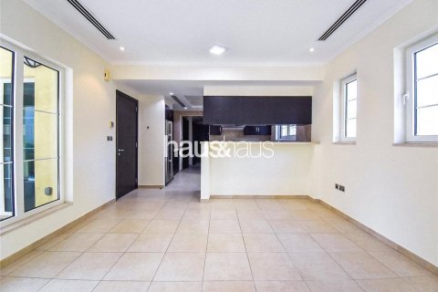 Vila v Jumeirah Park, Dubai, SAE 3 ložnice, 285 m² Č.: 625410 - fotografie 5