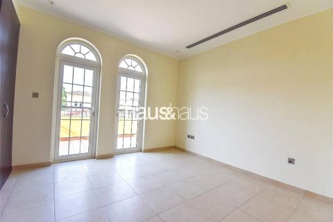 Vila v Jumeirah Park, Dubai, SAE 3 ložnice, 285 m² Č.: 625410 - fotografie 9