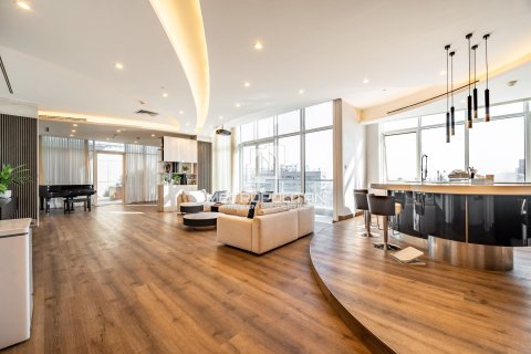 Купить пентхаус в Пальма Джумейра, Дубай, ОАЭ 4 спальни, 493м2, № 665033 - фото 1