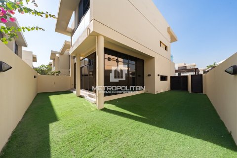 Βίλα σε DAMAC Hills (Akoya by DAMAC), Dubai, ΗΑΕ 3 υπνοδωμάτια, 253 τ.μ. Αρ. 665034 - φωτογραφία 3